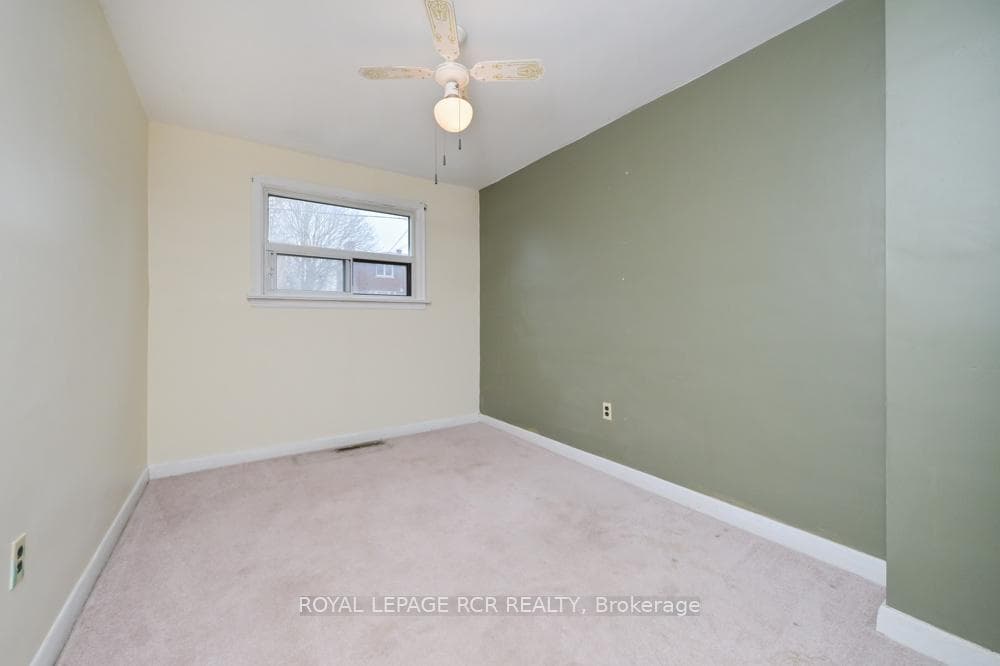36 Maple Lane photo 22
