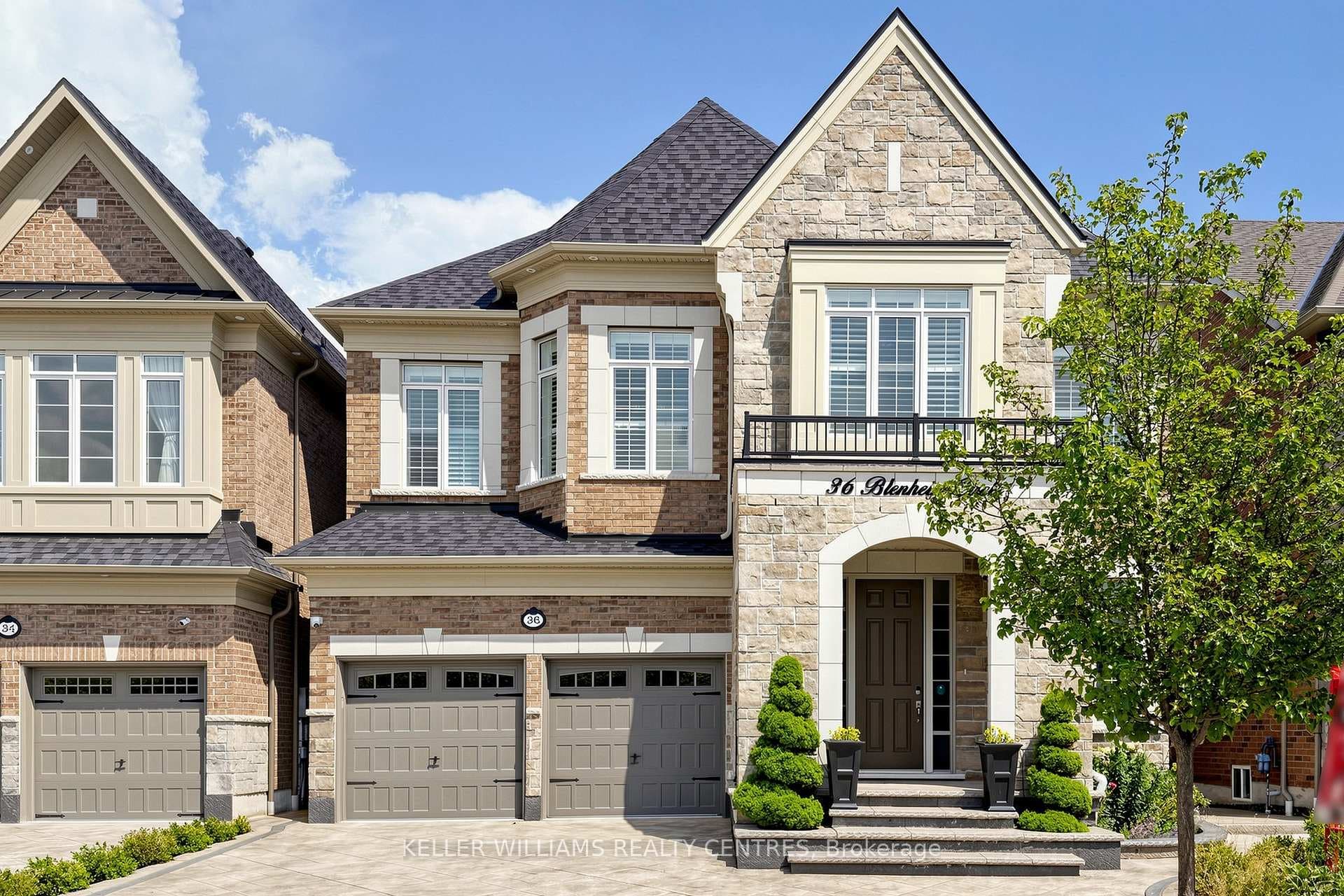 36 Blenheim Circle photo 3