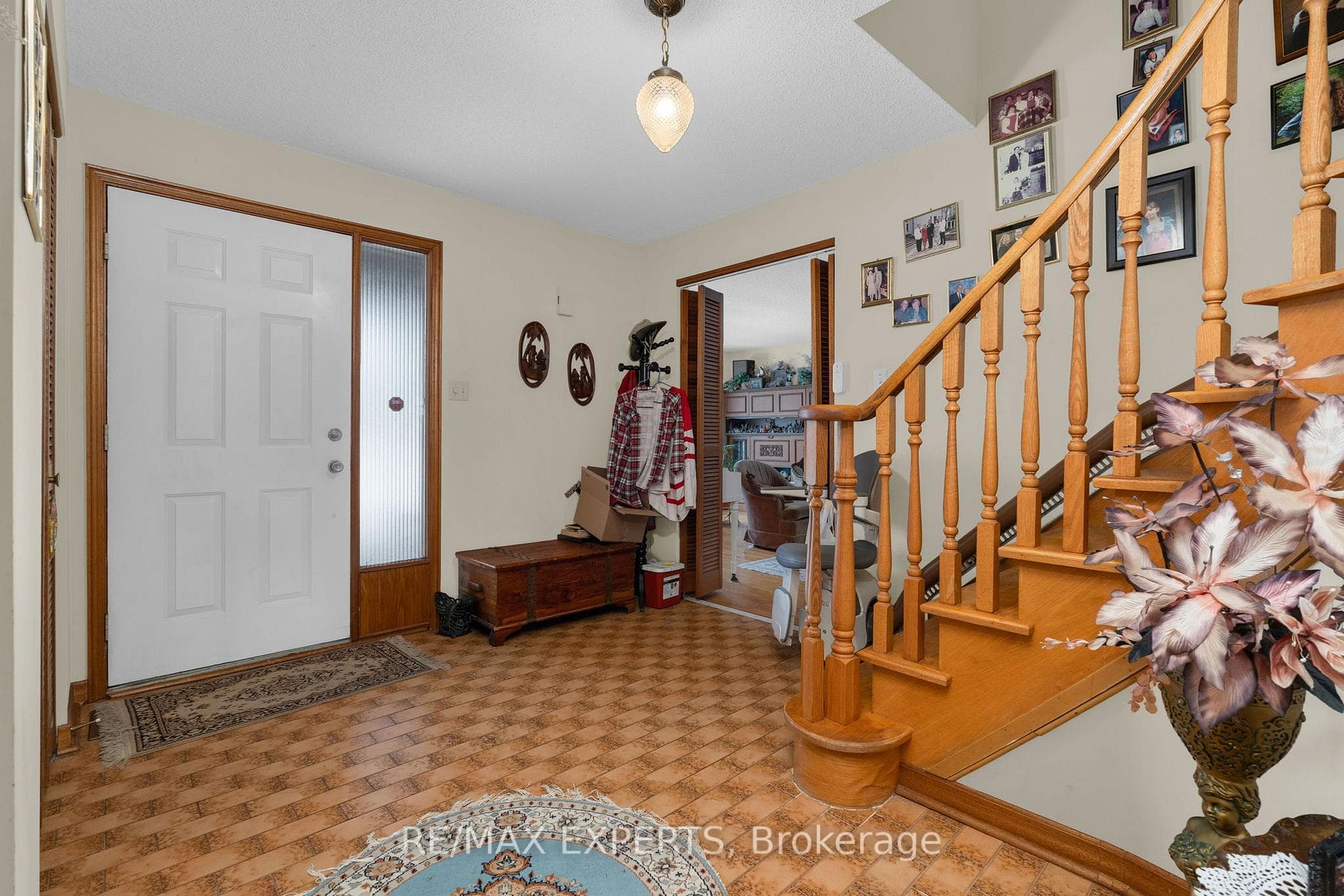 16 Linn Road photo 10