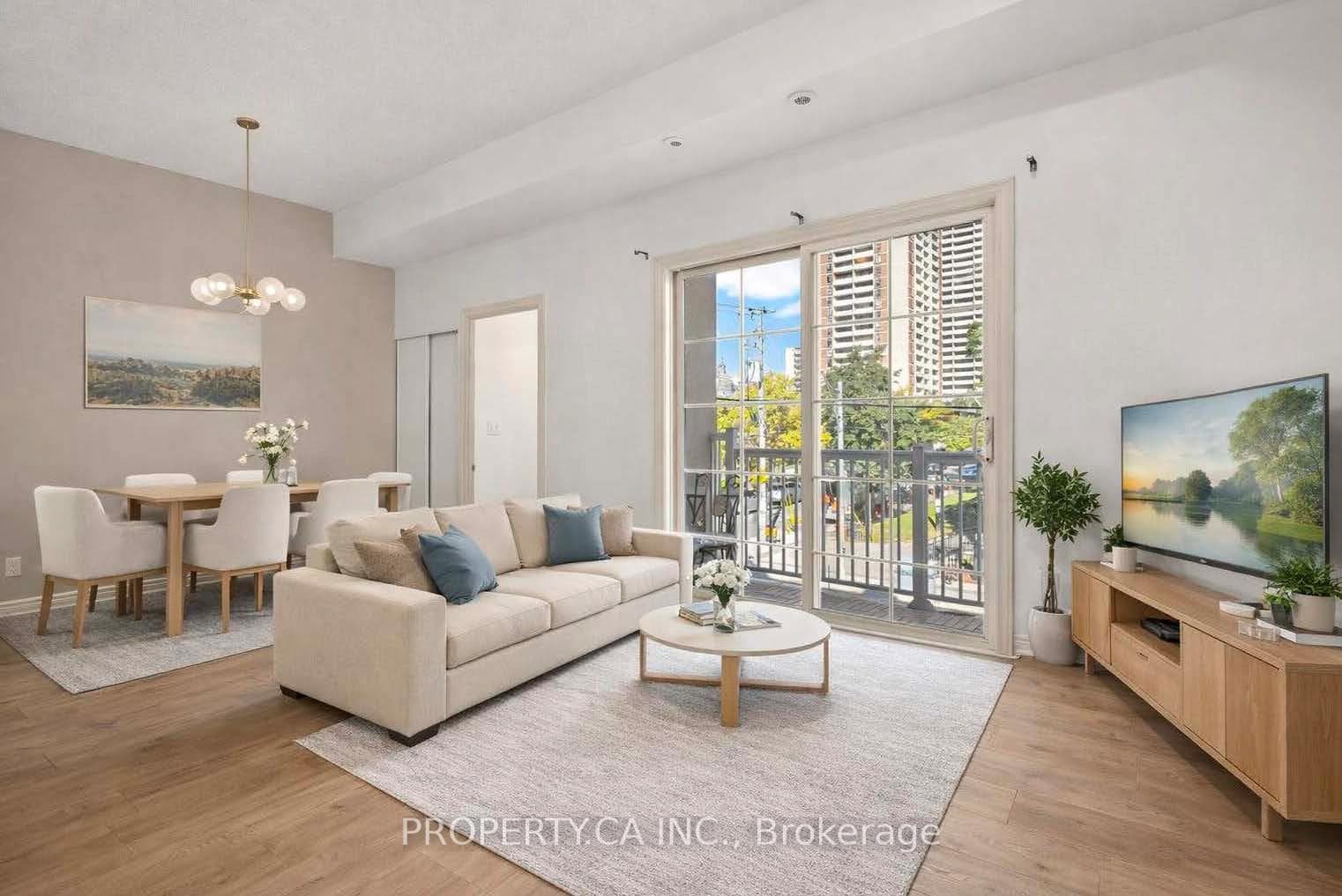 205 Wellesley Street Unit 205 photo 1
