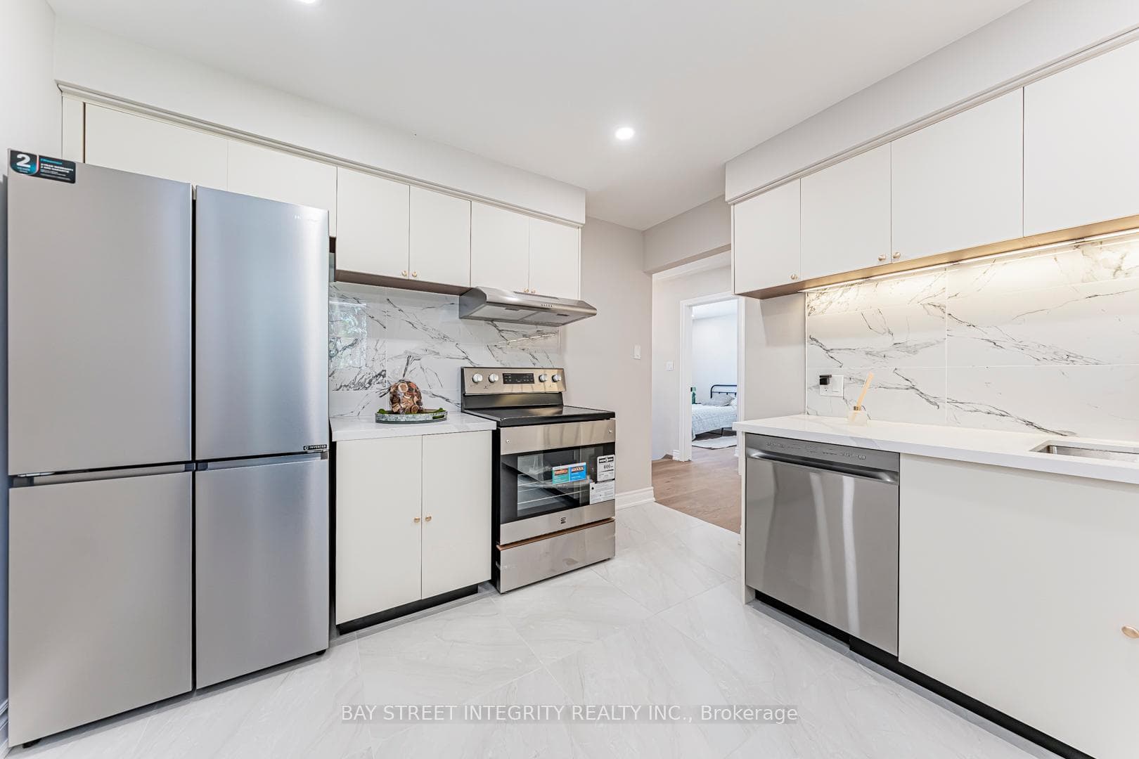 323 Clifton Road photo 25