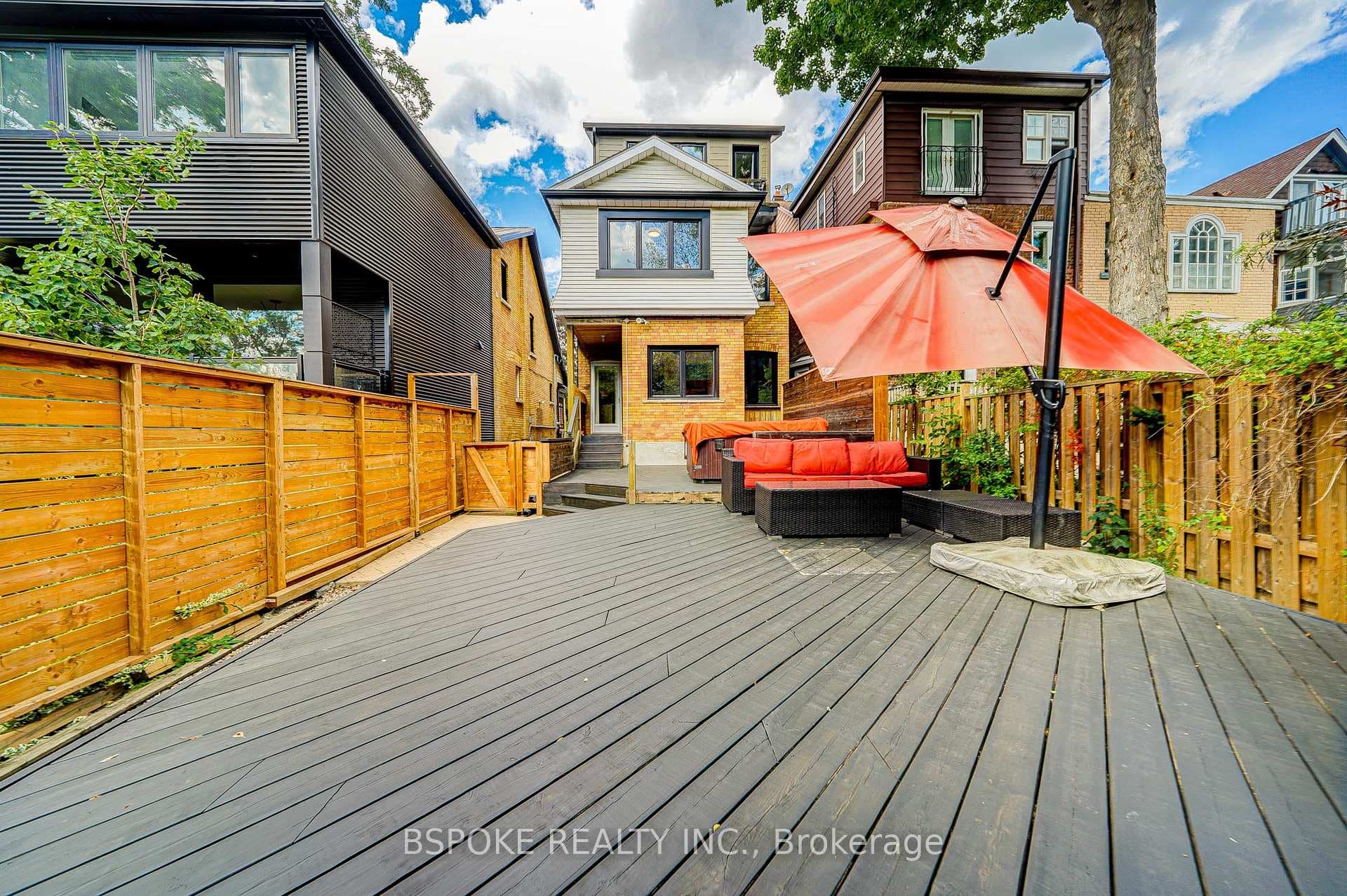 27 Rowland Street photo 42