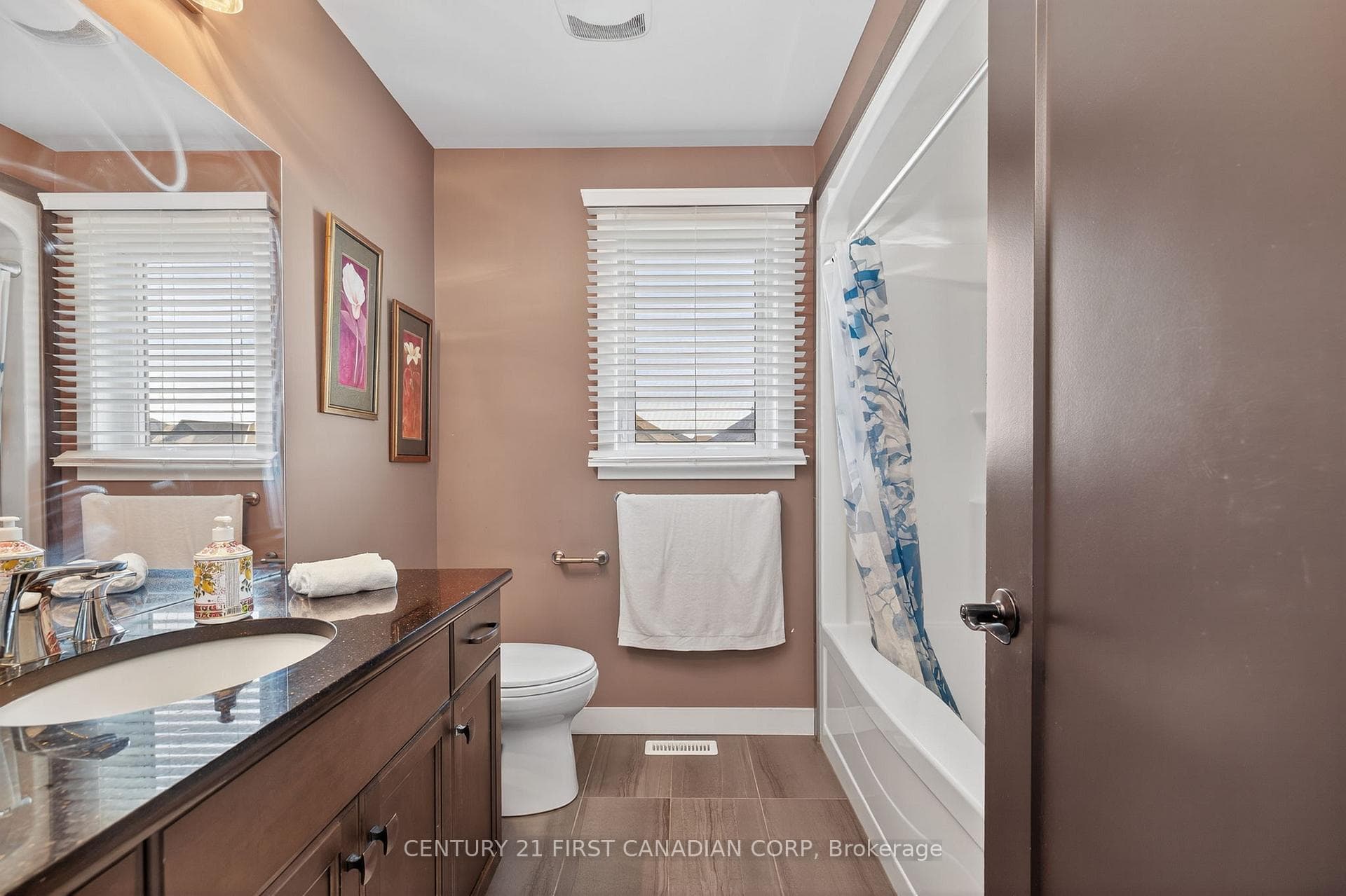 703 Zaifman Circle photo 29
