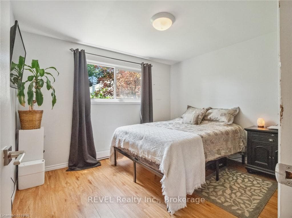 6772 WILINGER Street photo 27