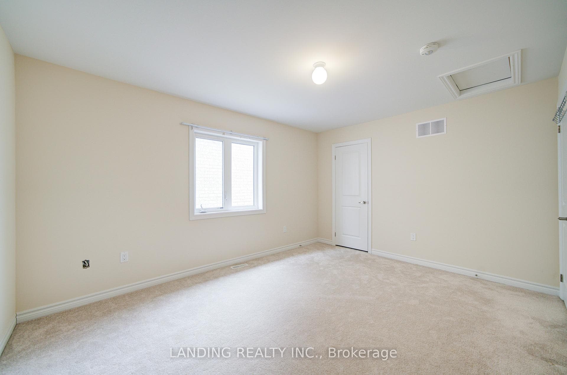 2084 Duberry Drive photo 42
