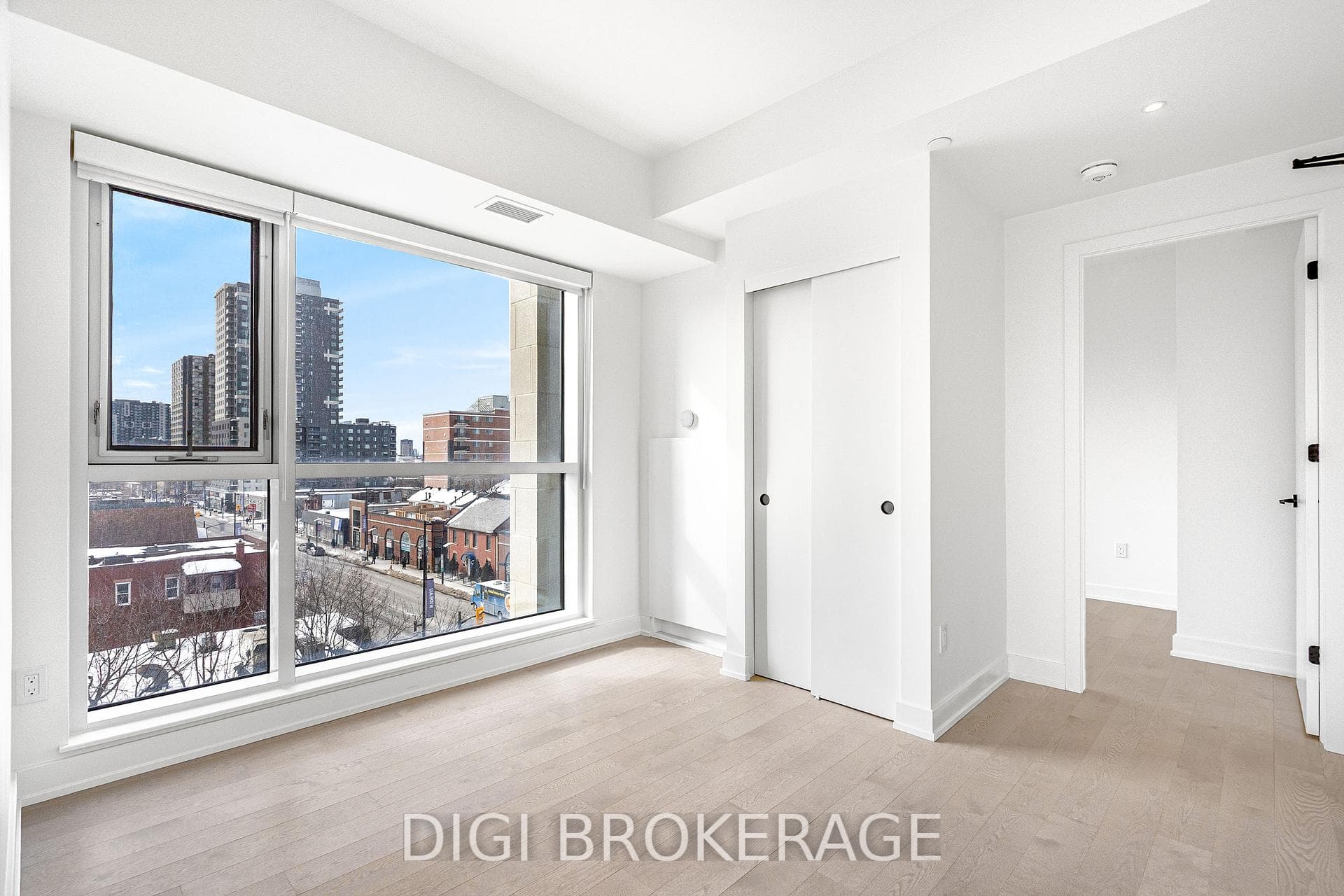 560 Rideau Street Unit 907 photo 21