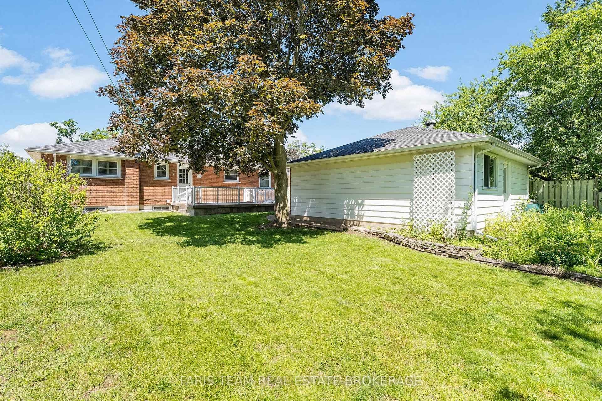 37 Downsview Drive photo 28