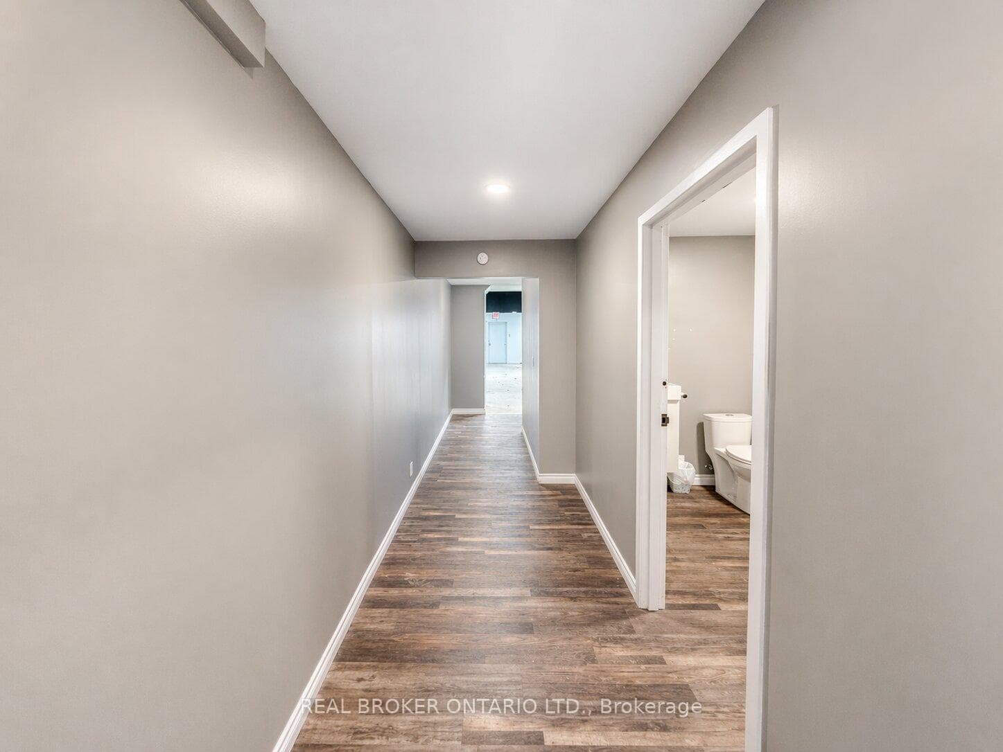 227 Bunting Road Unit i photo 7