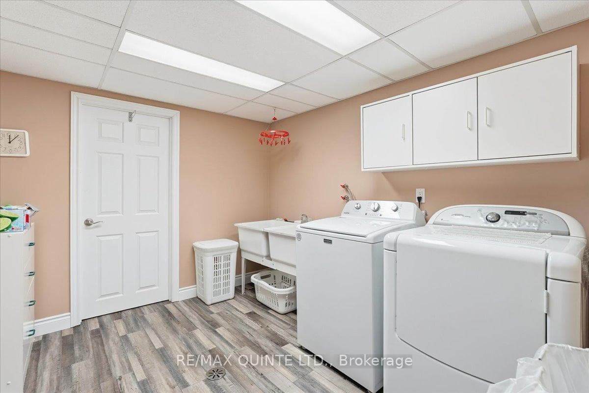 10 Grosvenor Drive photo 33