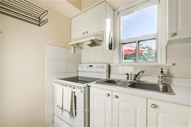 534 Midland Avenue photo 11