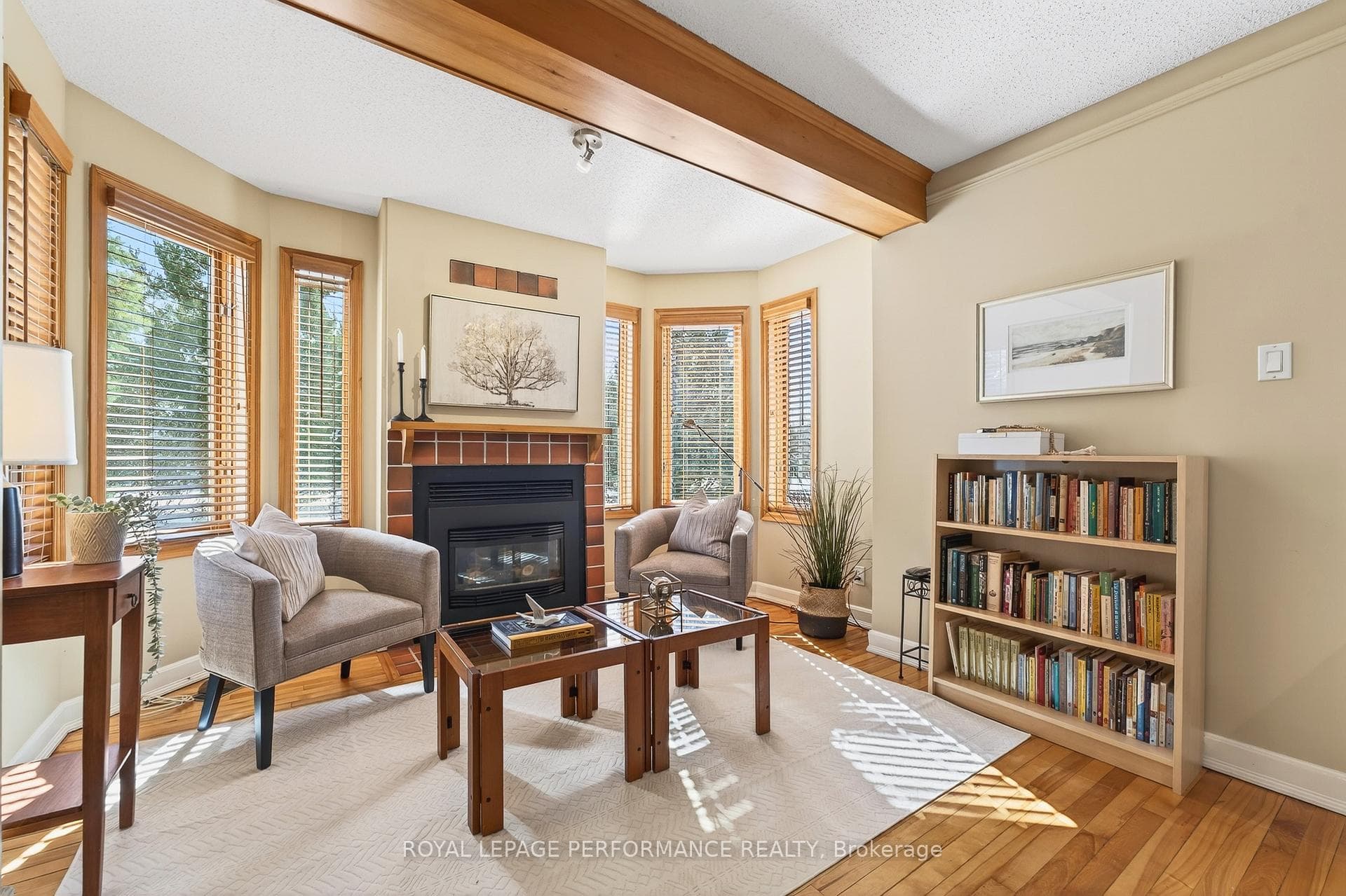 483 Brennan Avenue photo 10