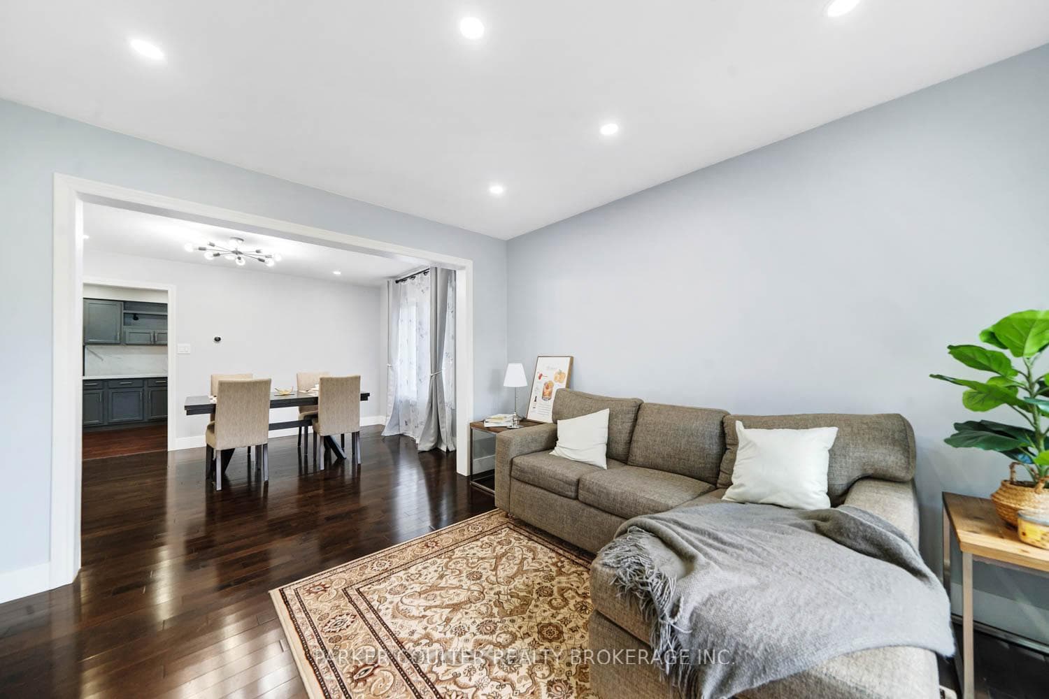 142 Sundew Drive photo 8