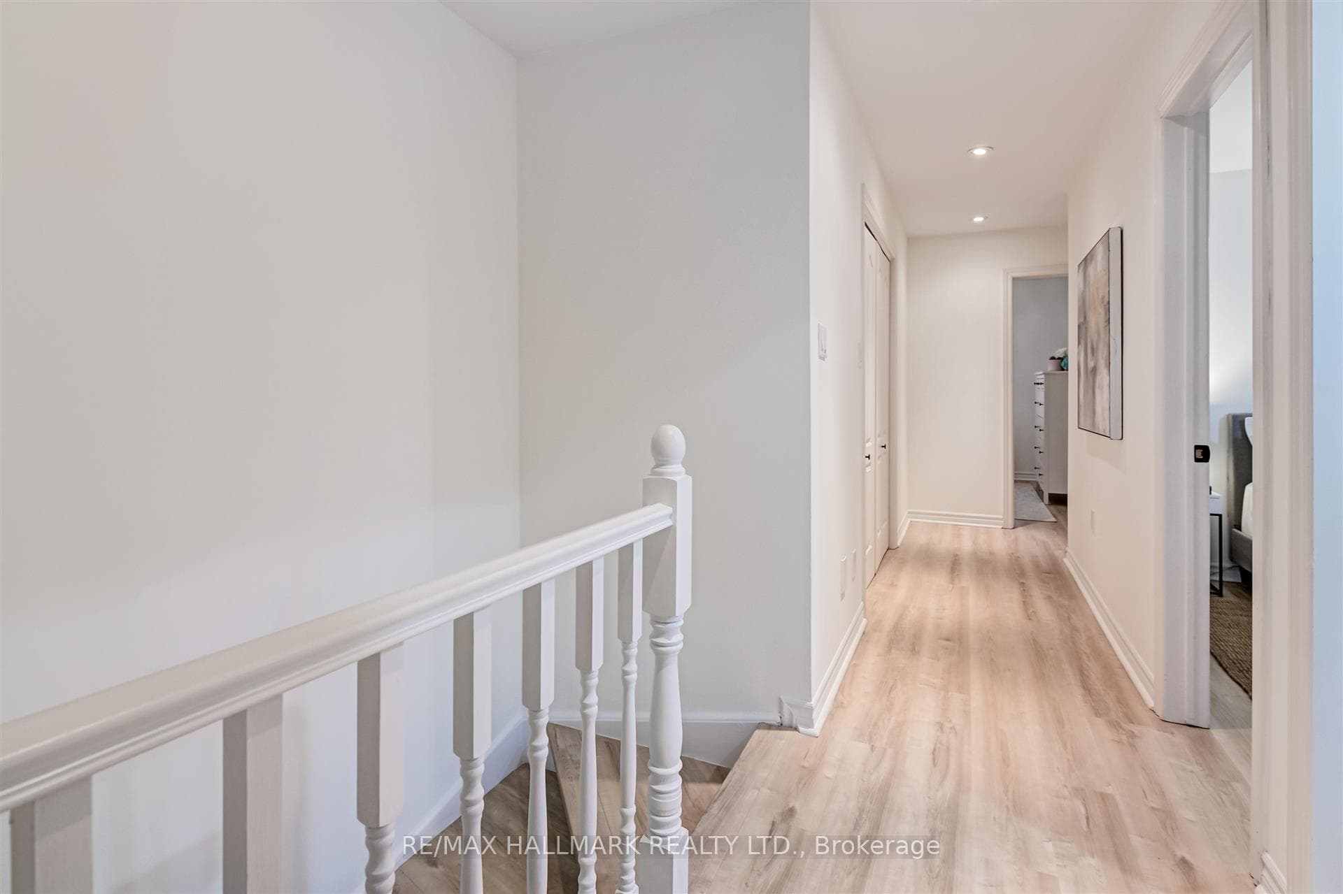 189 Gowan Avenue photo 20
