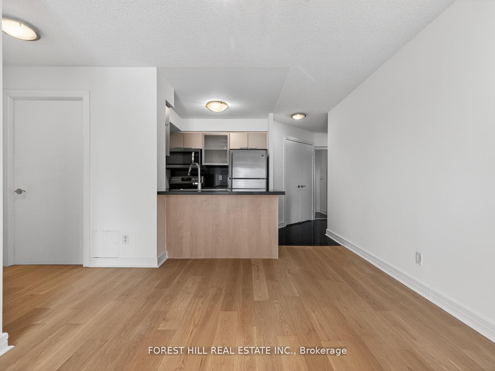 16 Harrison Garden Boulevard Unit 304 photo 11