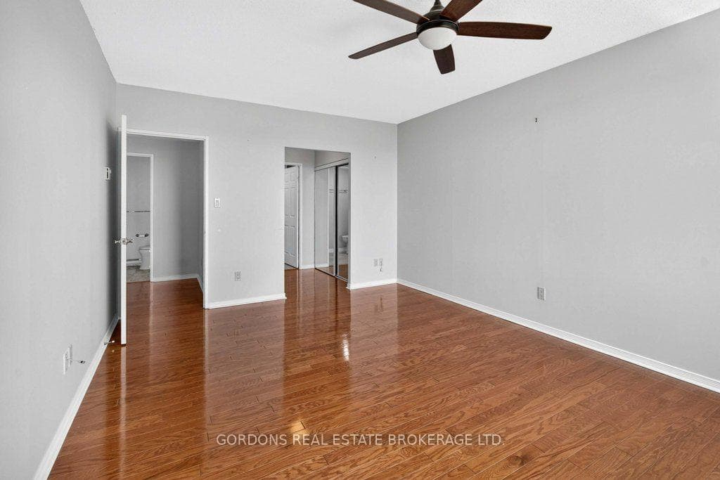 1000 King Street Unit 1005 photo 36