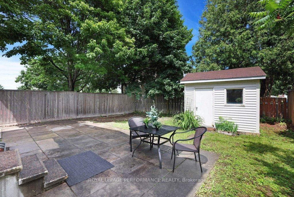 1550 Bourcier Drive photo 30