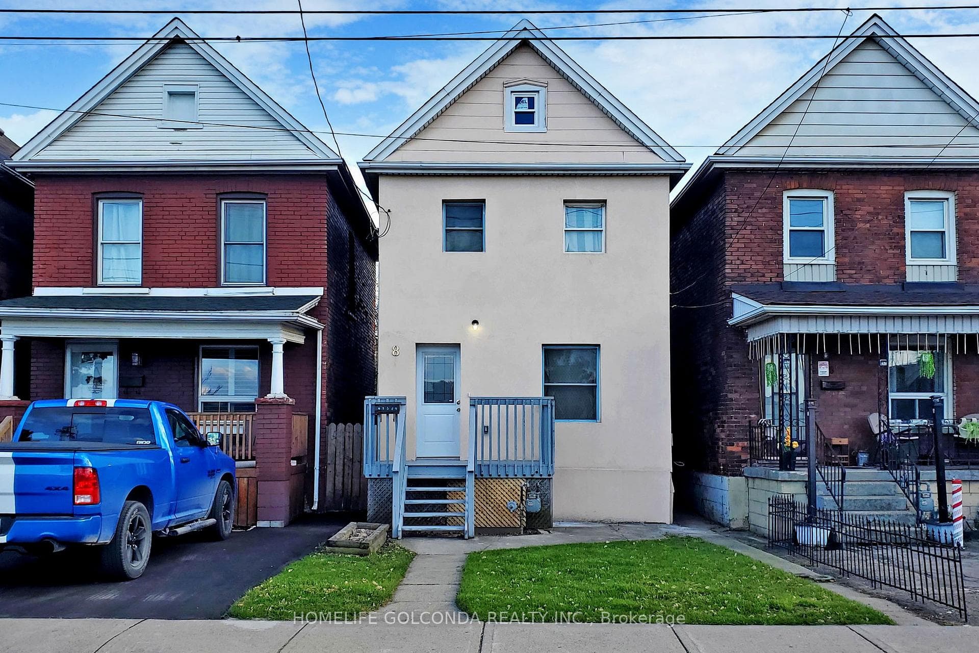 8 lloyd Street photo 1