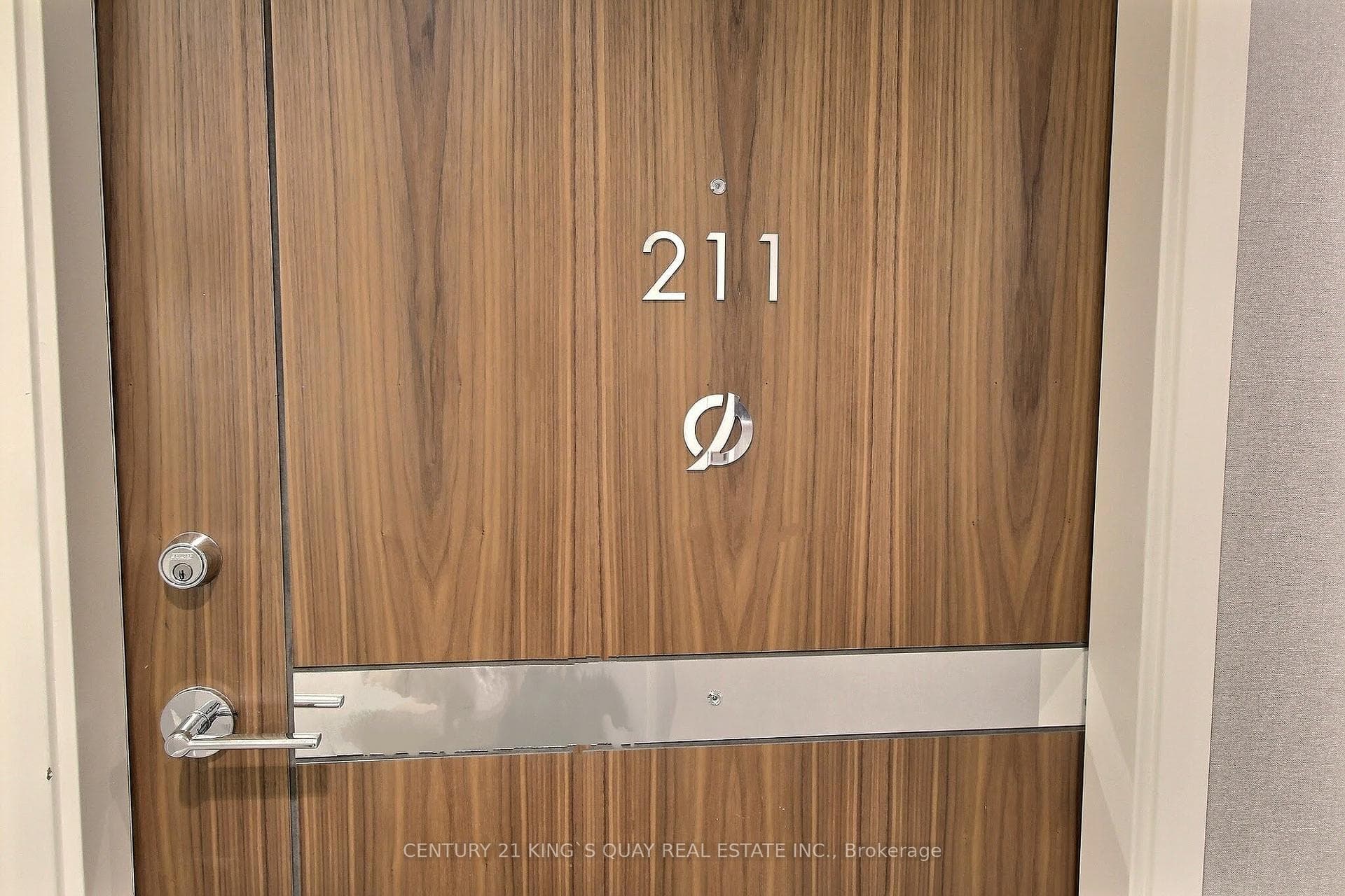 85 Mcmahon Drive Unit 211 photo 1