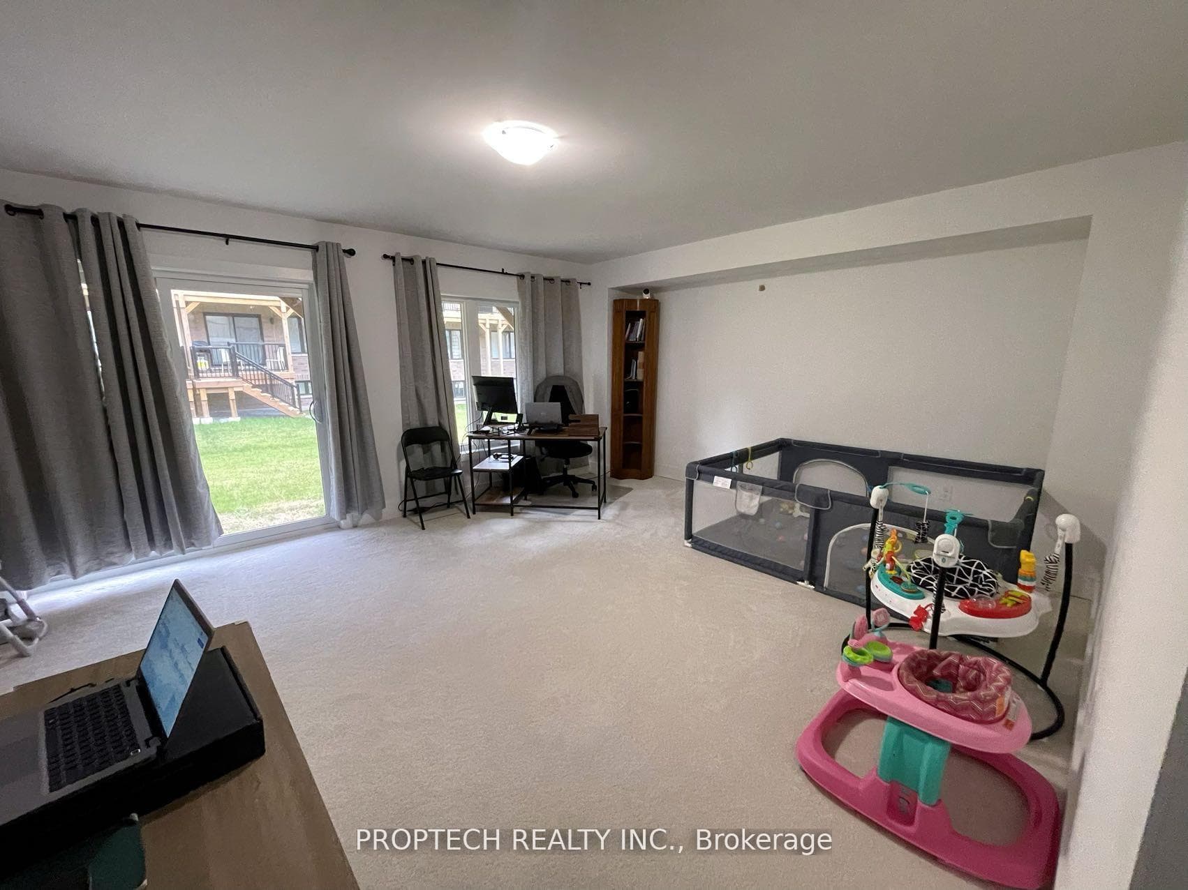 25 Gillivary Drive photo 6