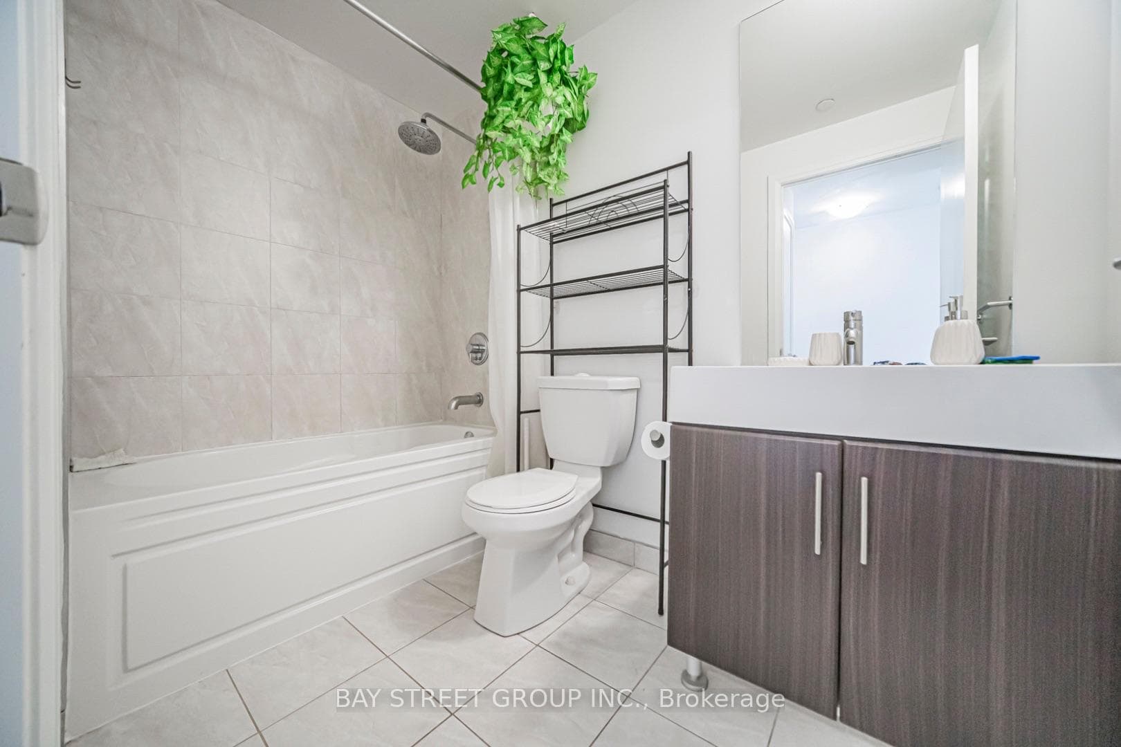 160 Vanderhoof Avenue Unit 1508 photo 15