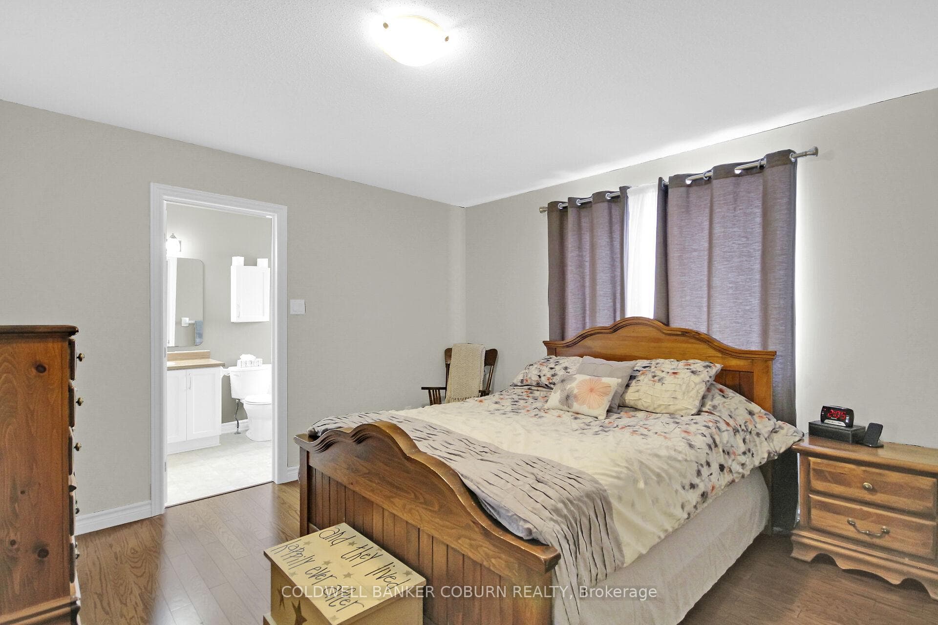 204 Broxburn Crescent photo 23