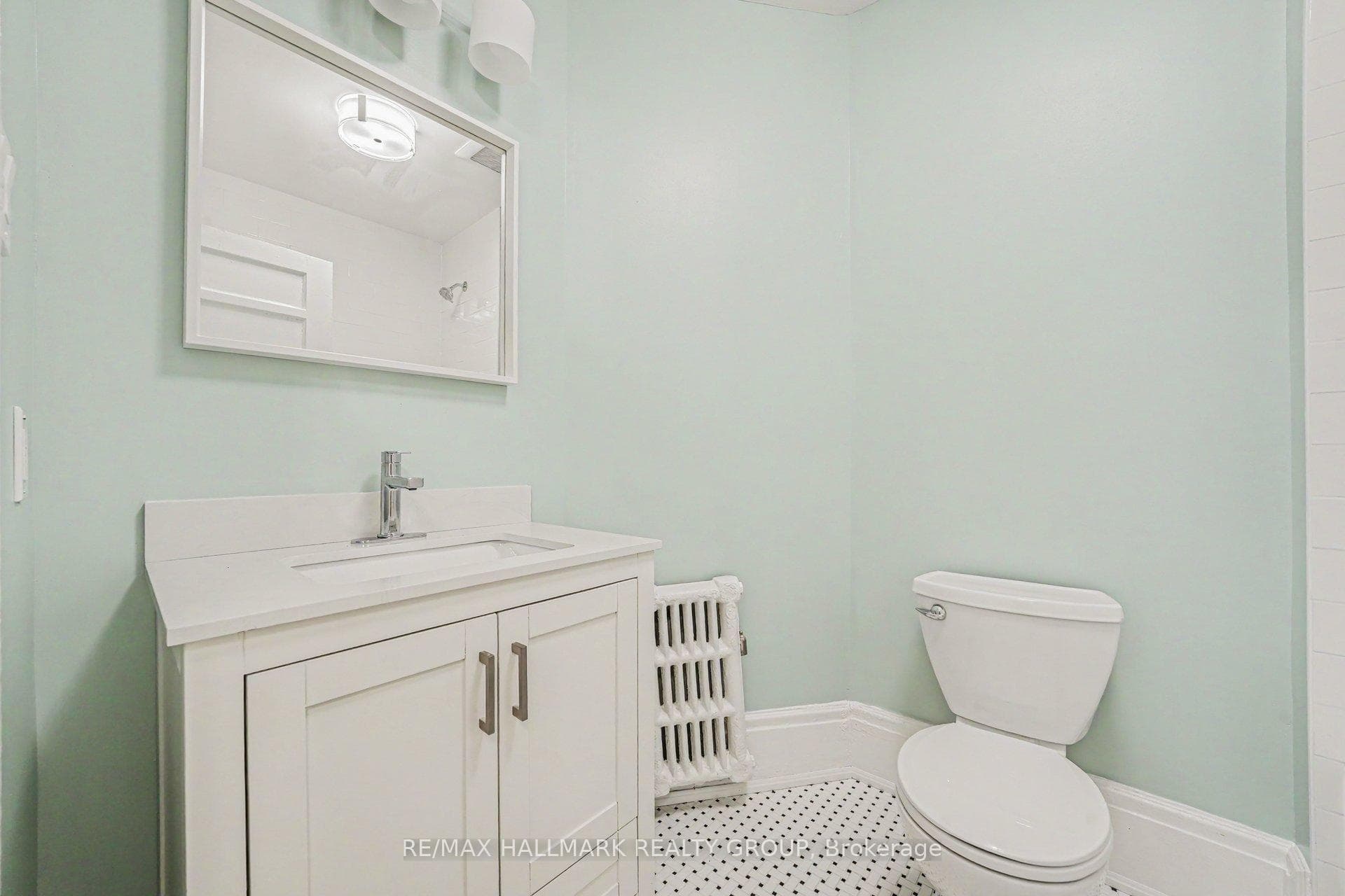 413 Elgin Street Unit 4 photo 15
