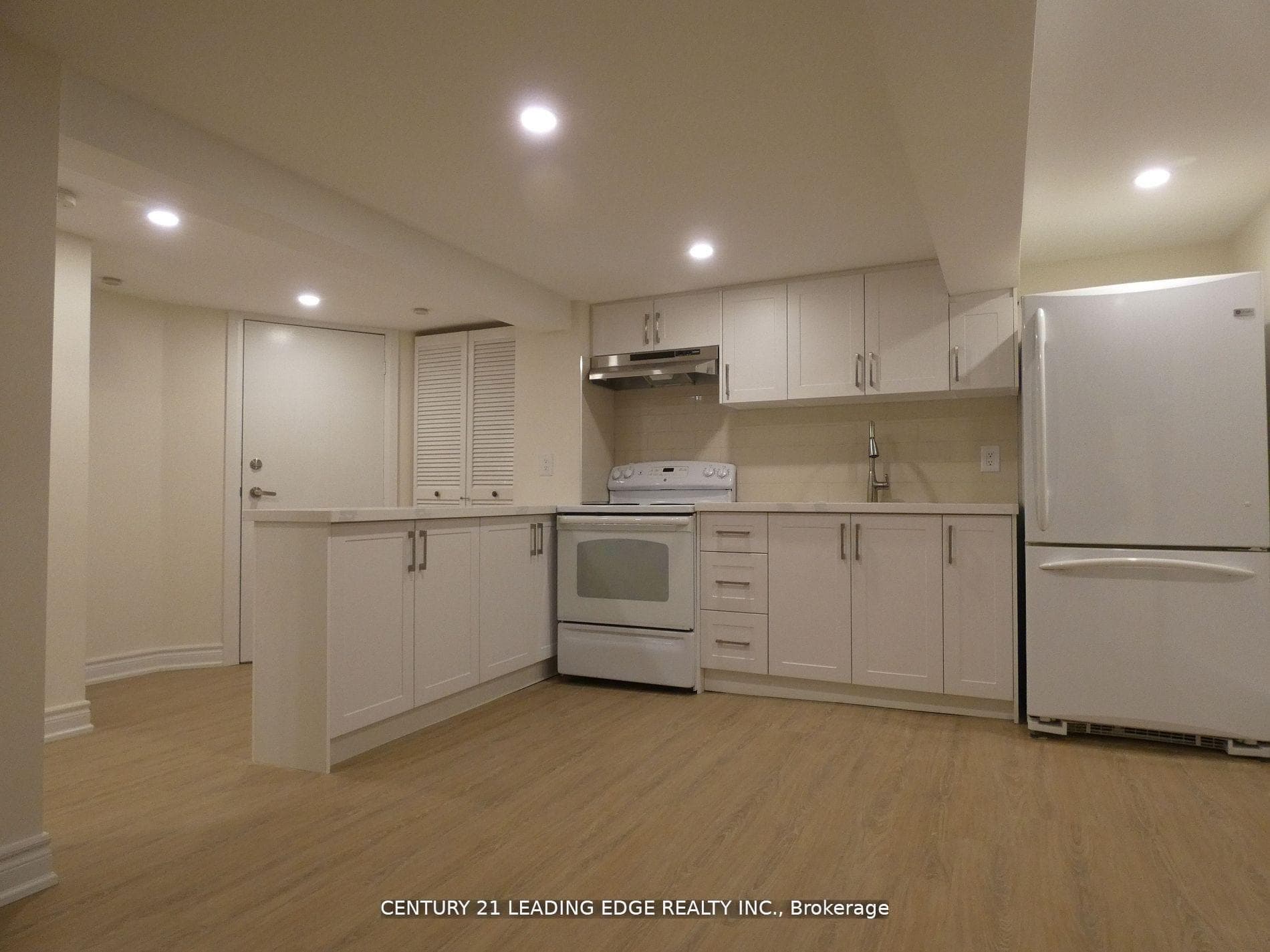 26 Scotswood Road Unit Lower photo 5