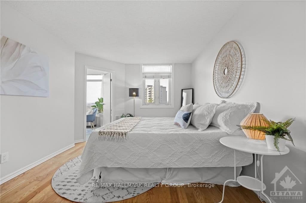 1025 GRENON Avenue Unit 626 photo 15
