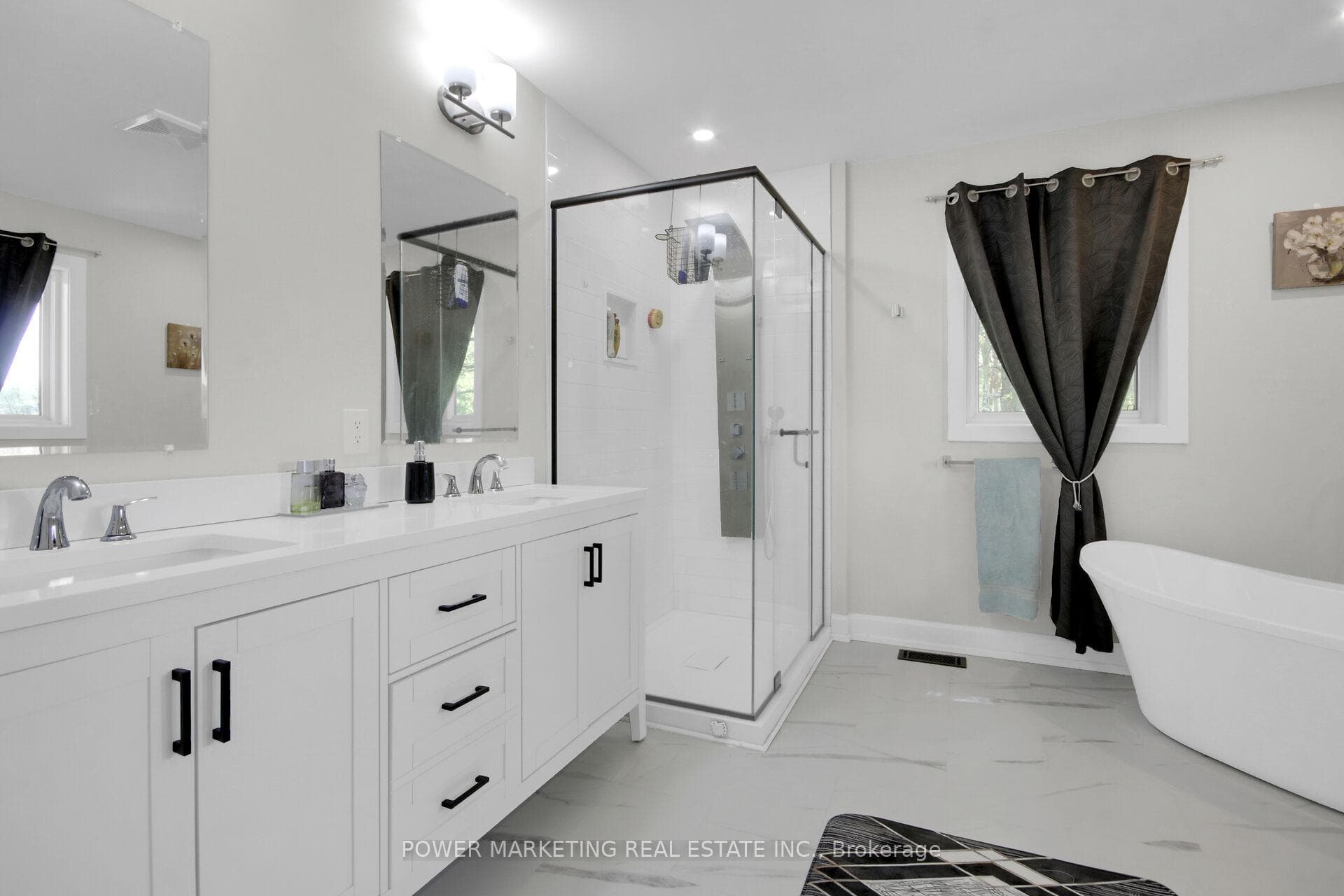 1312 BAYVIEW Drive photo 25
