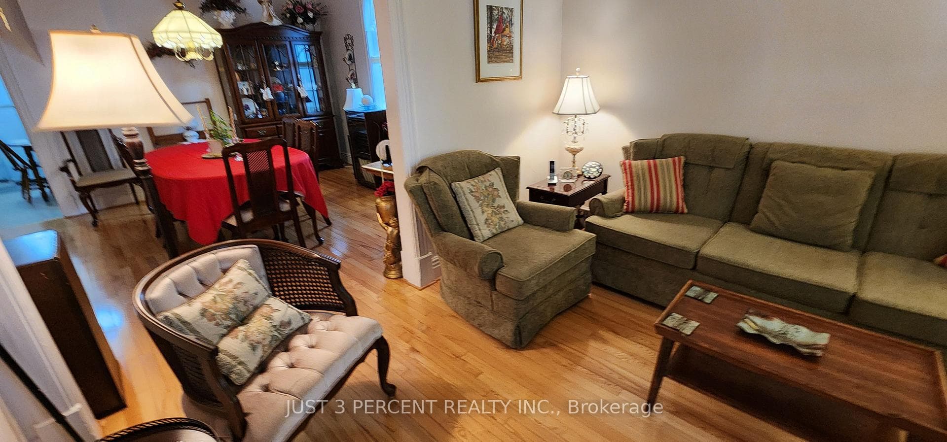 548 Hopkins Avenue photo 8