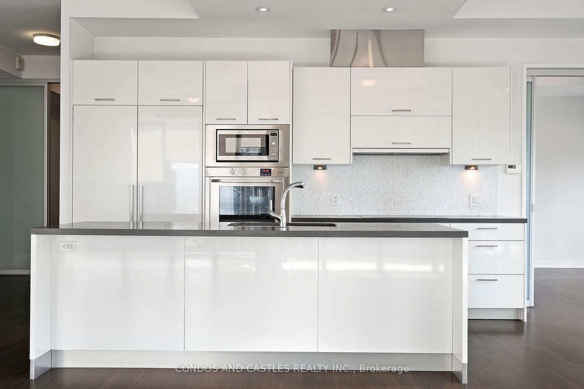 88 Park Lawn Road Unit 2907 photo 40