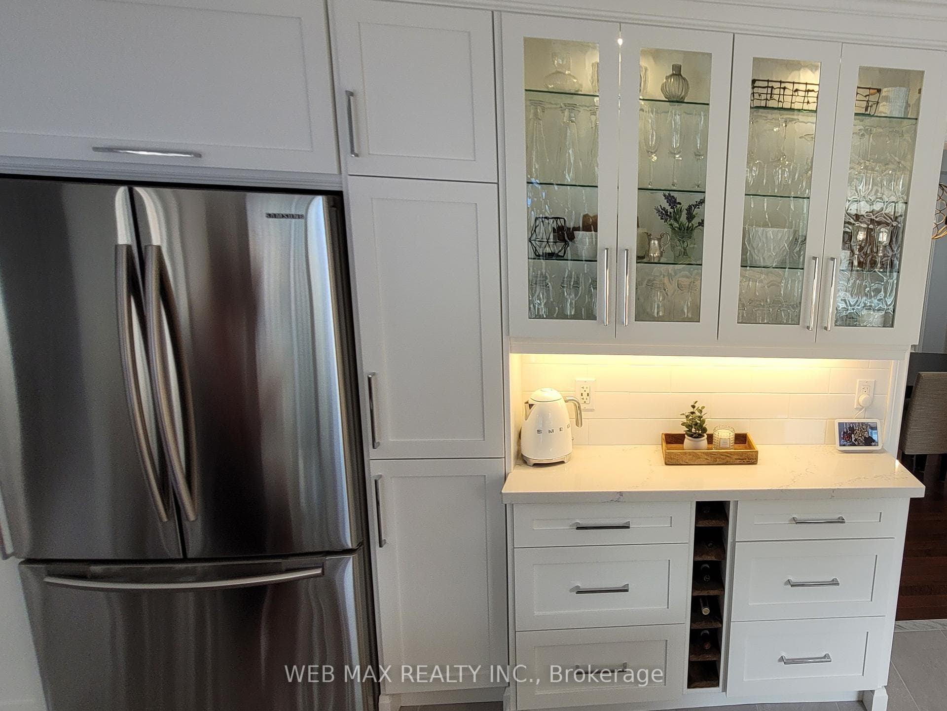 newer appliances included