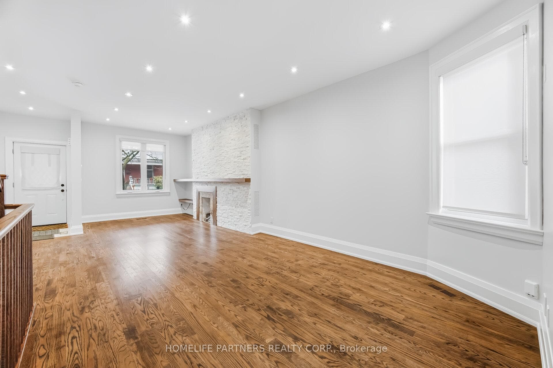 511 Indian Grove photo 10