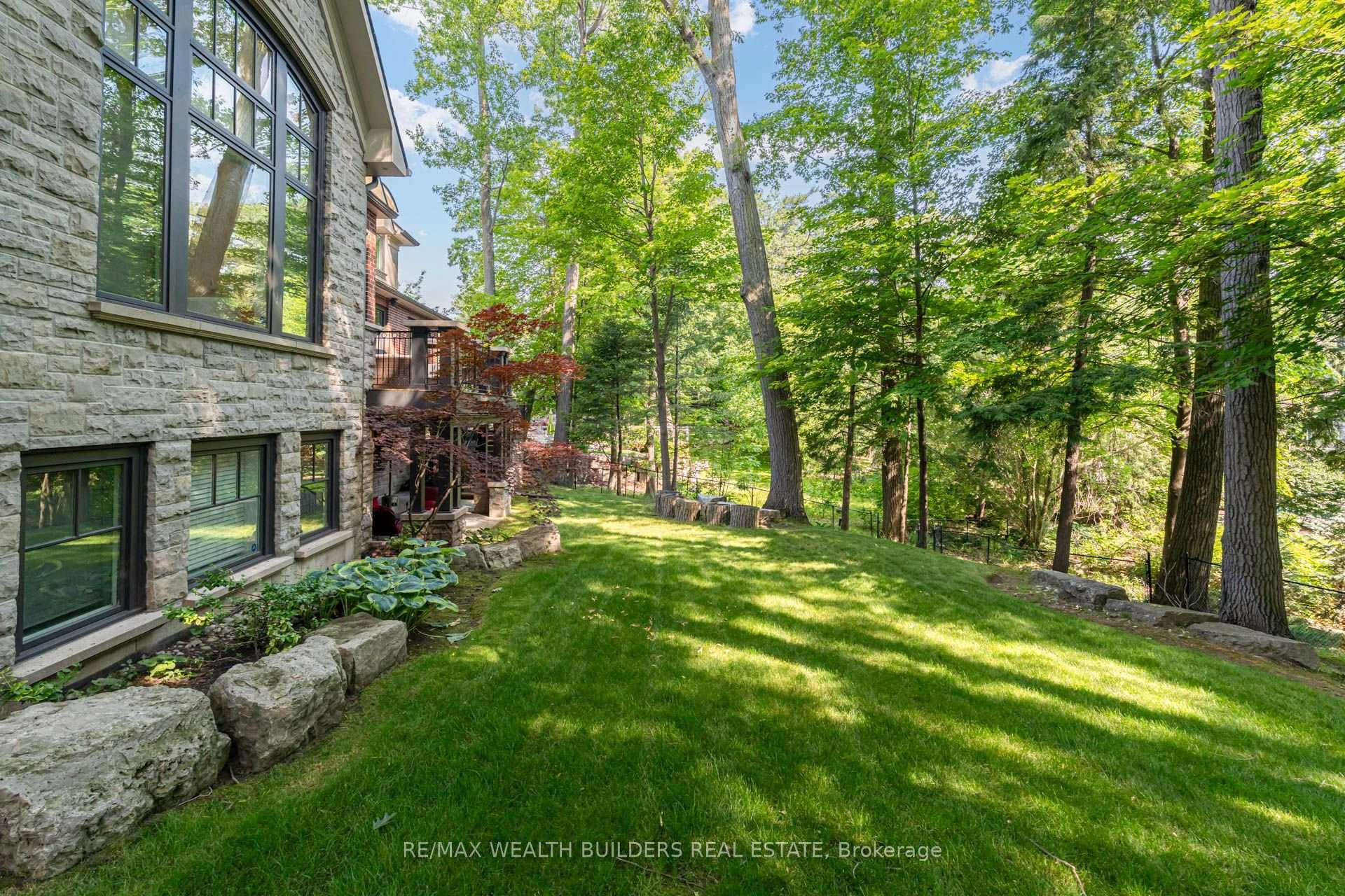 45 Shorewood Place photo 48