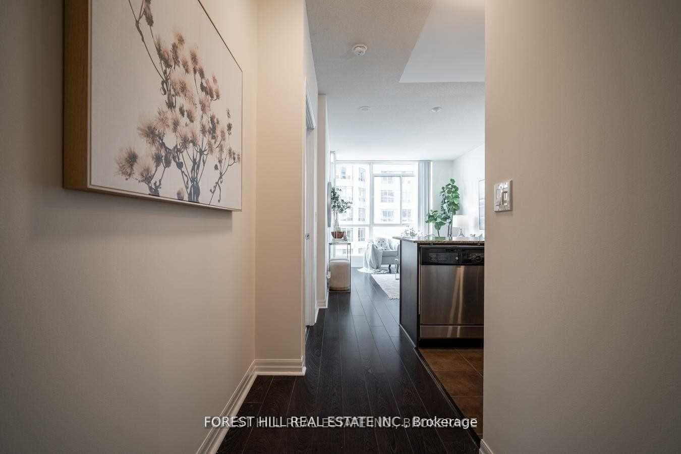 225 Webb Drive Unit 721 photo 8