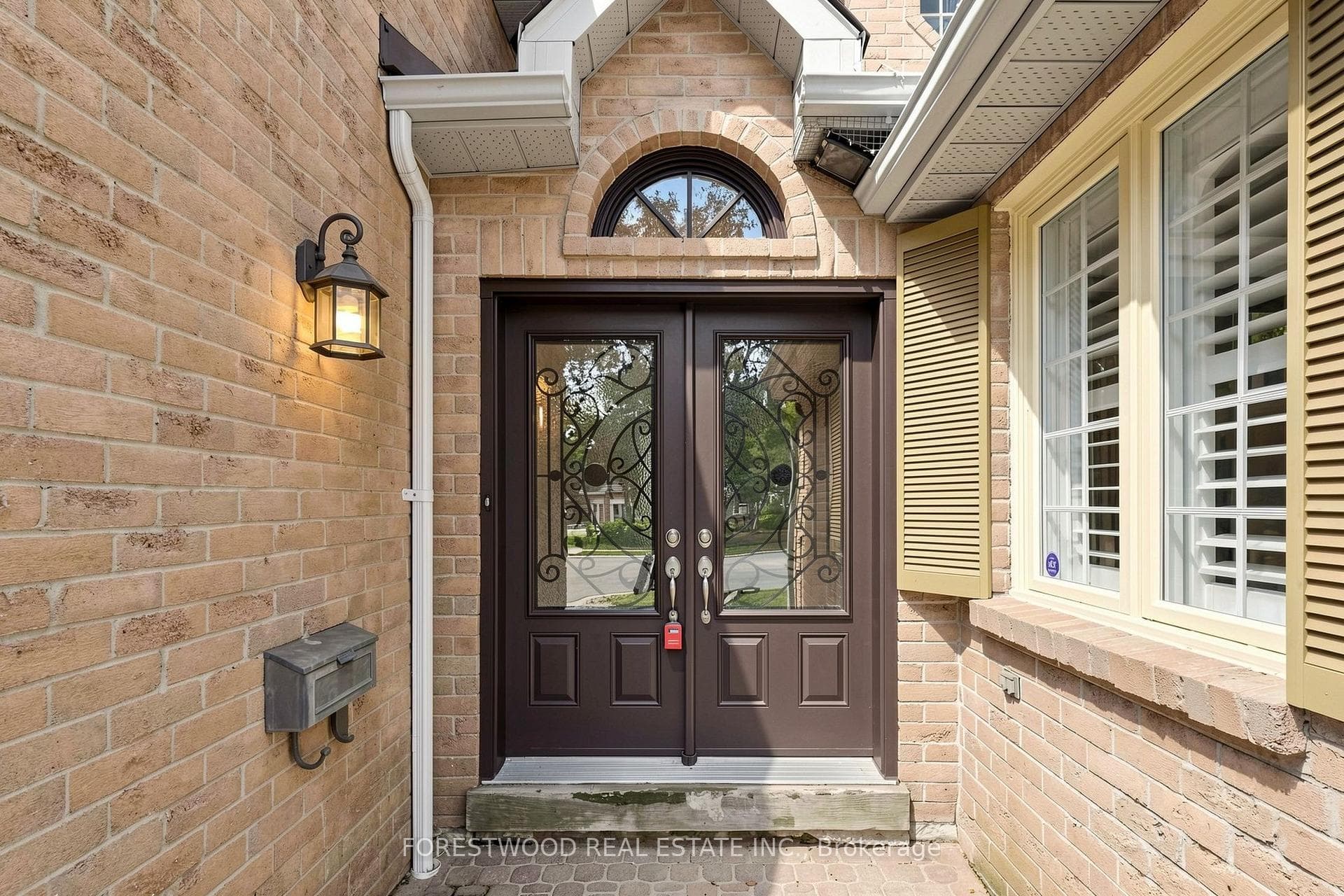 4616 Inverness Boulevard photo 3