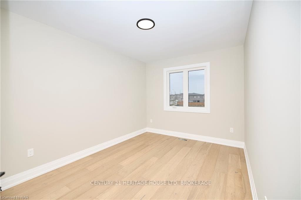 100 ELVIRA Way photo 17
