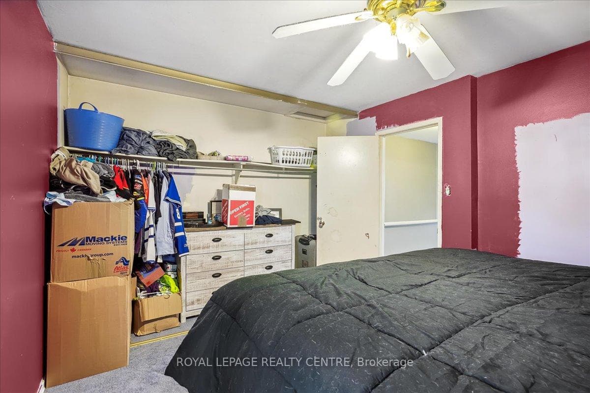 2779 Gananoque Drive Unit 97 photo 23
