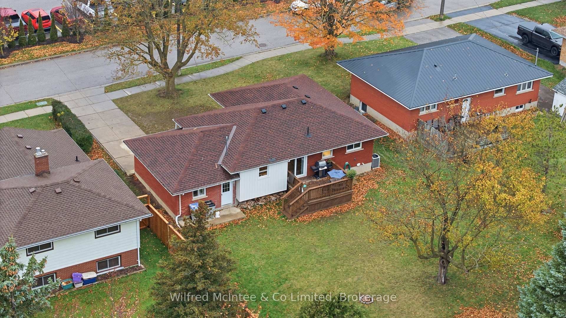 856 York Avenue photo 1
