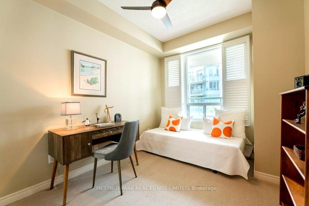 9 Boardwalk Drive Unit 201 photo 12