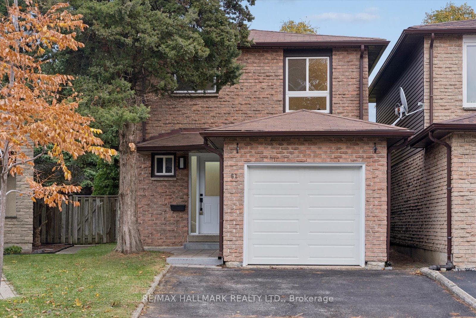 62 Pepperell Crescent photo 3