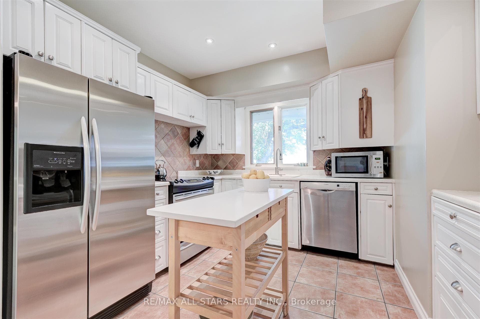 136 Dorset Road photo 19