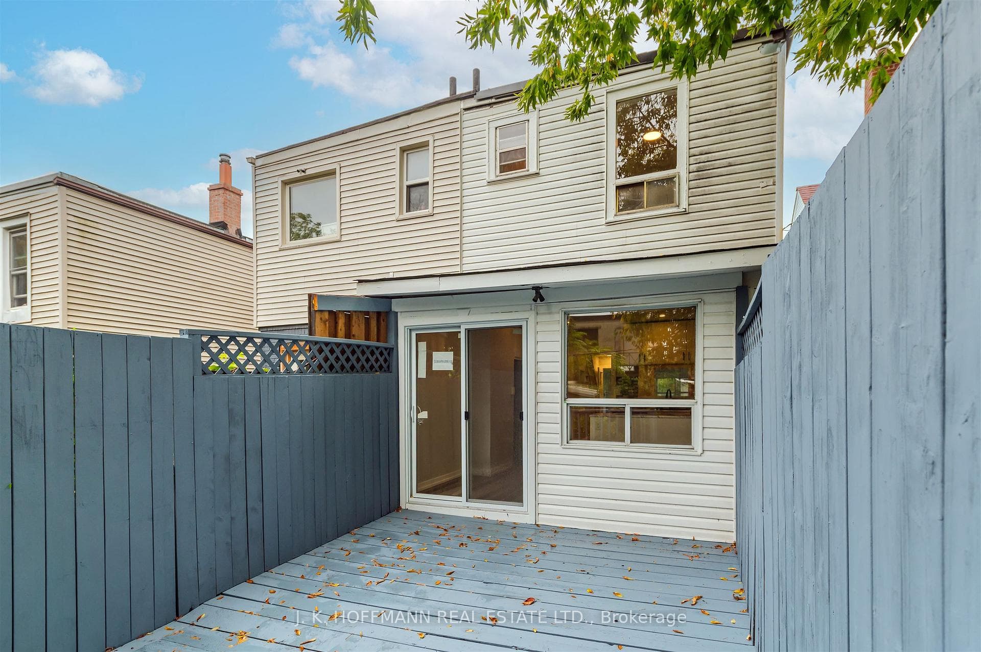 33 Darrell Avenue photo 29