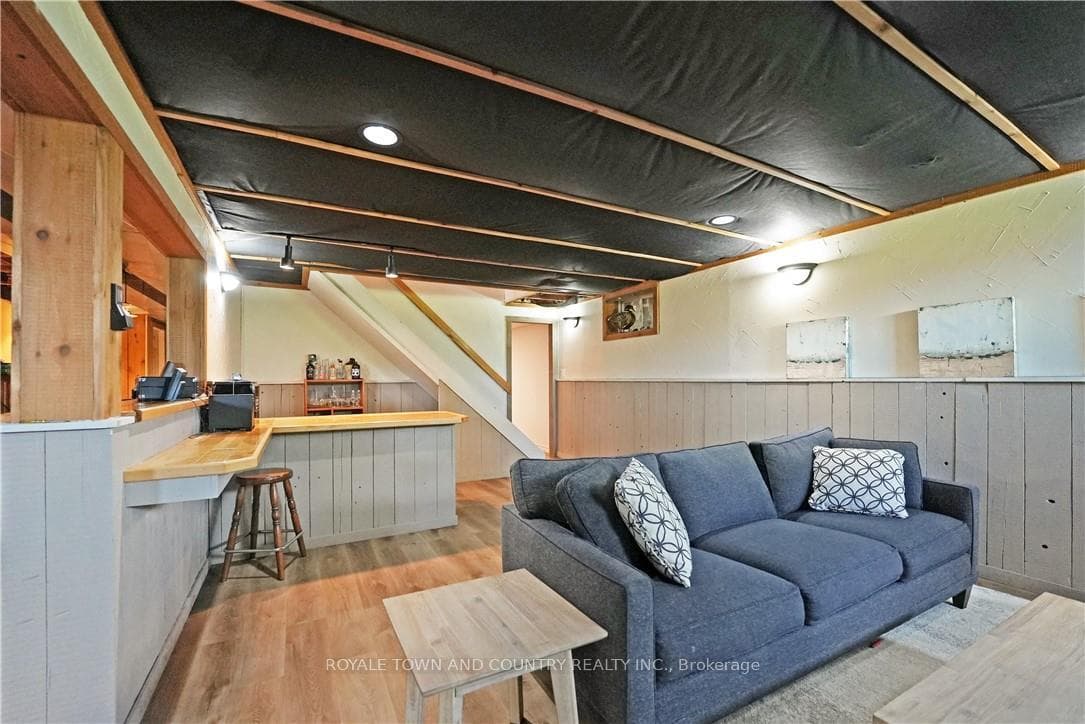 953 Lilac Road photo 20