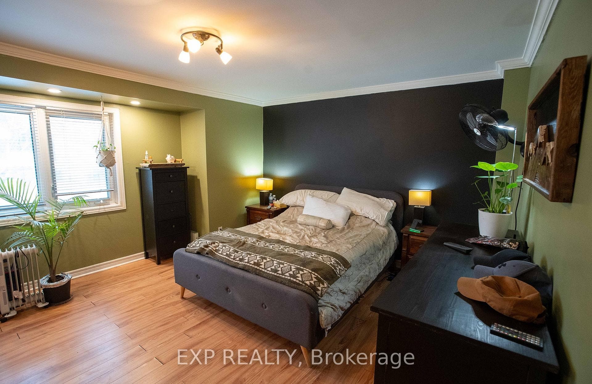 1108 Grenoble Crescent photo 17