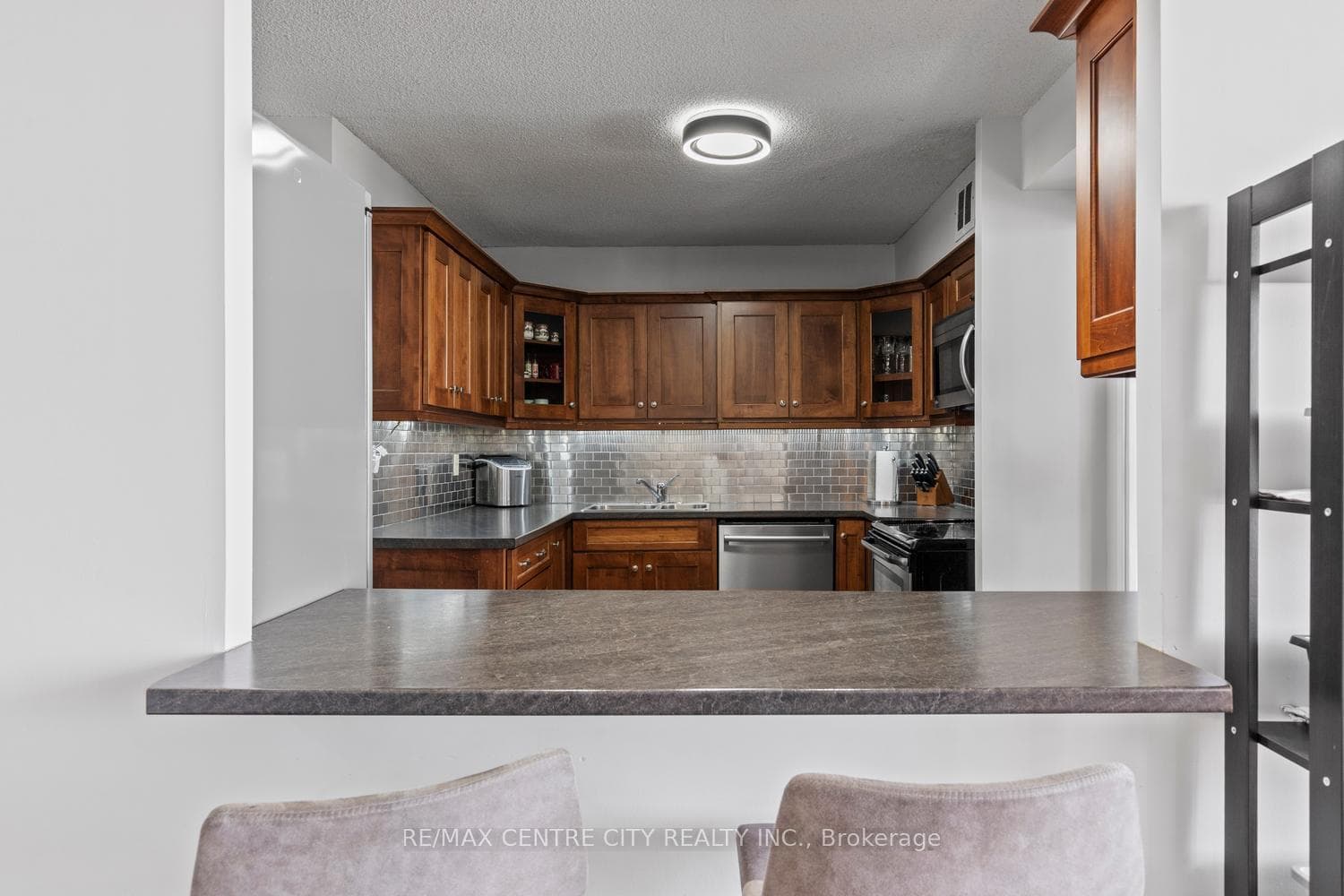 Breakfast Bar