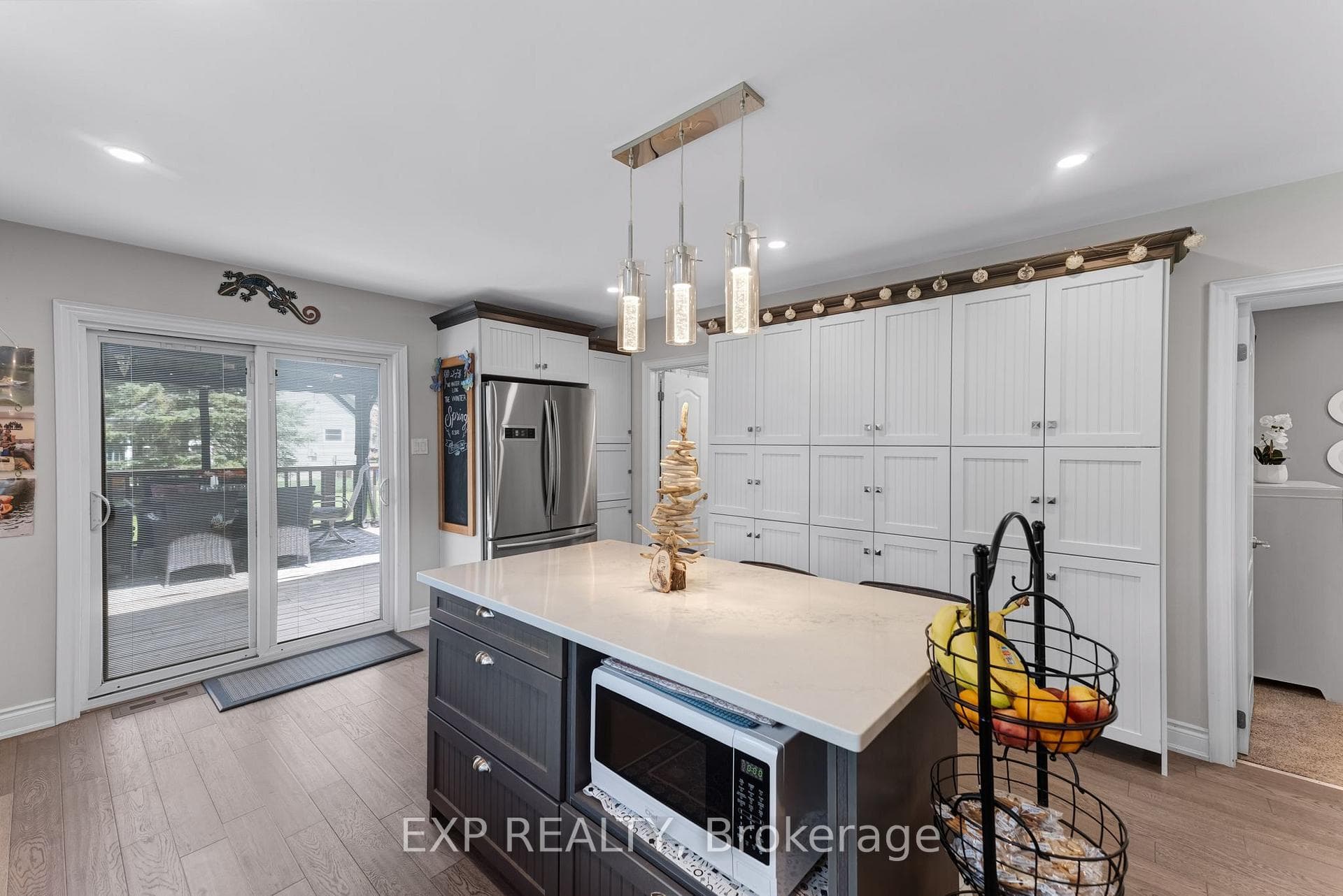 87 Superior Road photo 15