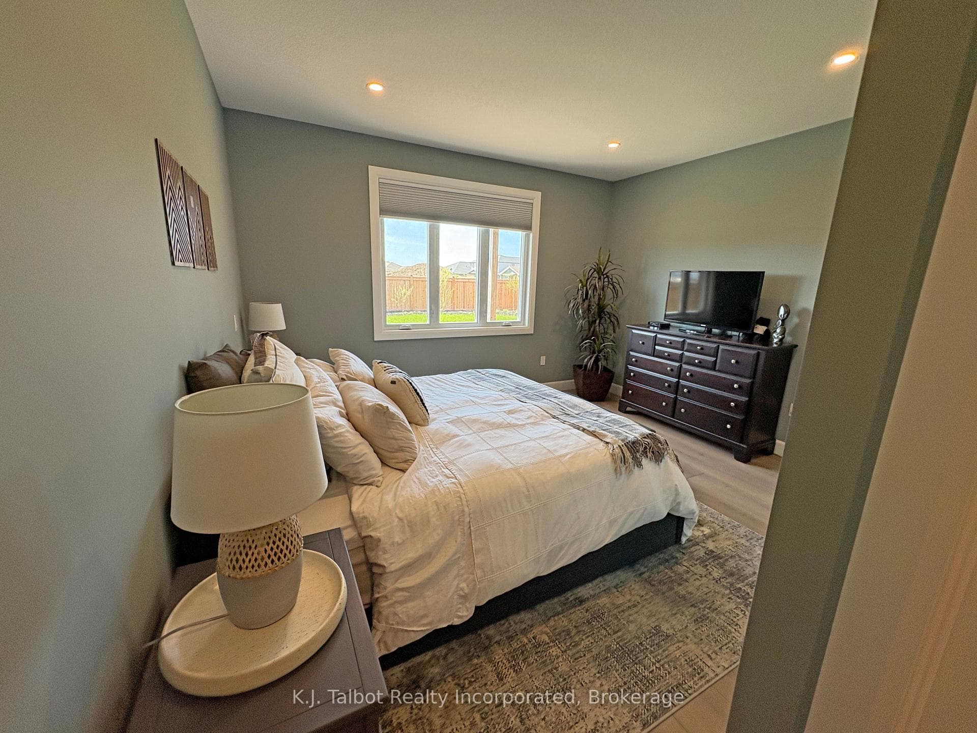 185 Shearwater Trail photo 18