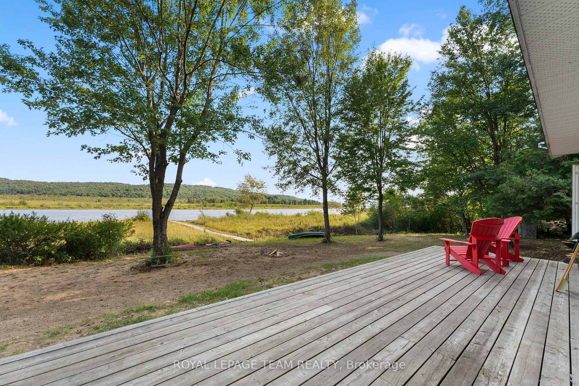1274 Lower Craigmont Road photo 26
