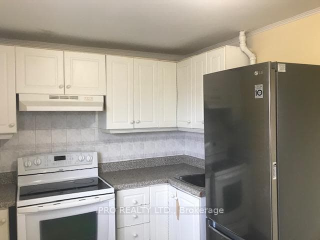 128 Gilbert Avenue Unit Apt 2 photo 4